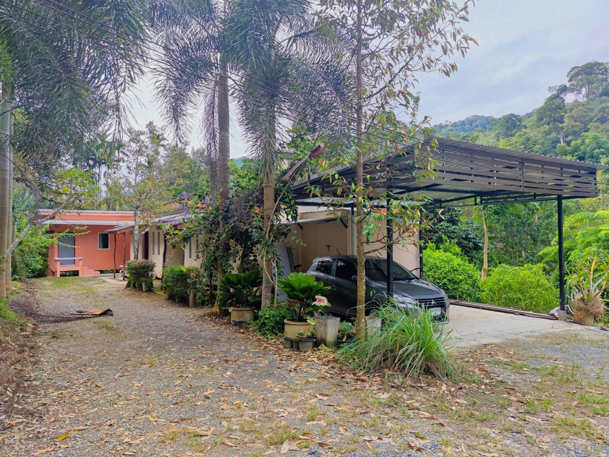 Baan Suan Tondin Hotel Satun Eksteriør billede