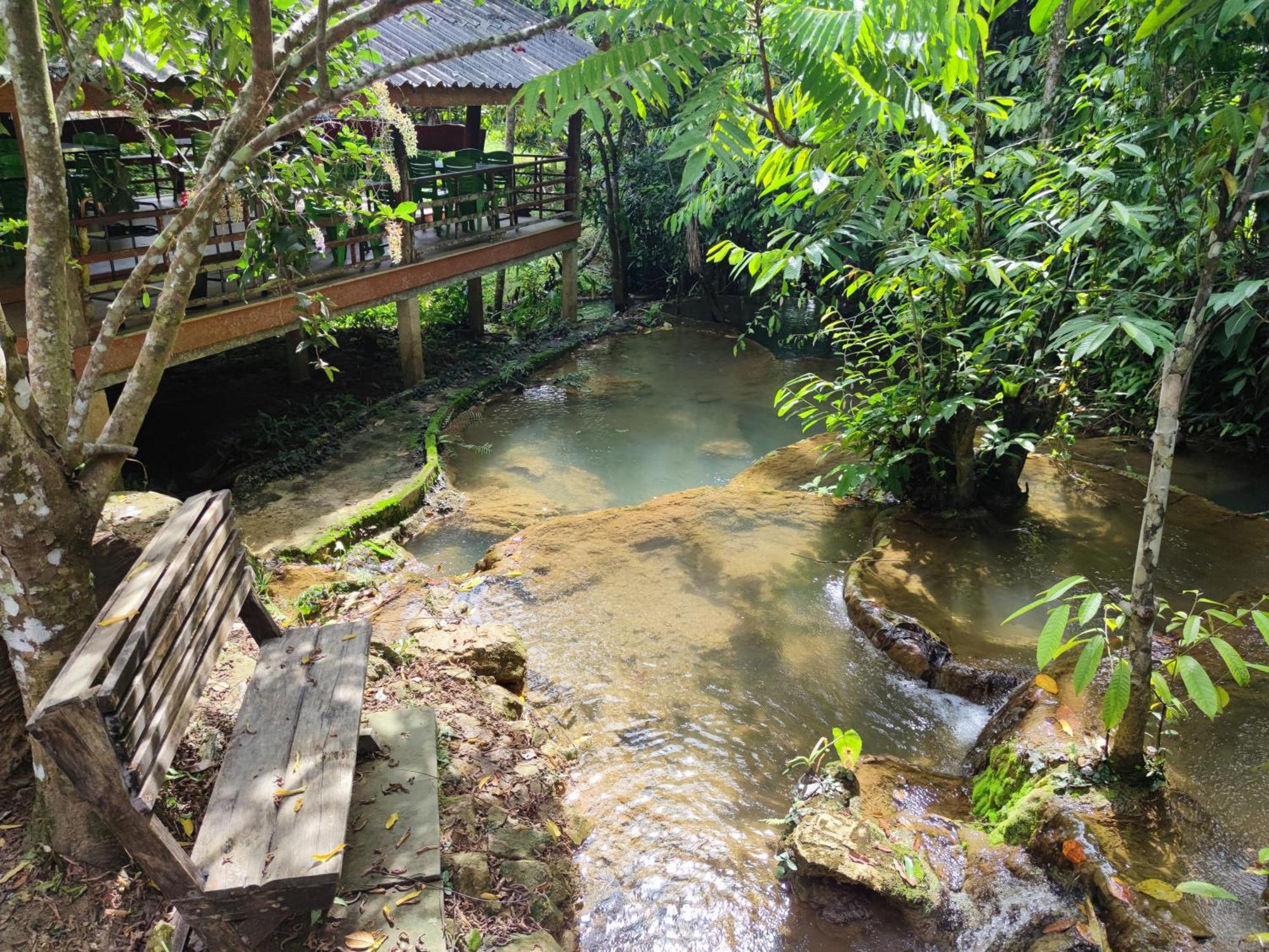 Baan Suan Tondin Hotel Satun Eksteriør billede