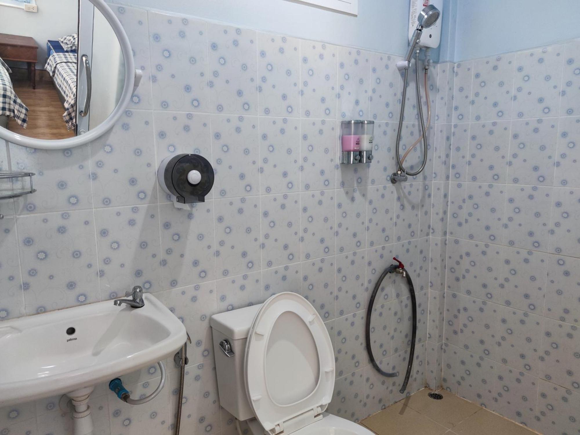 Baan Suan Tondin Hotel Satun Værelse billede