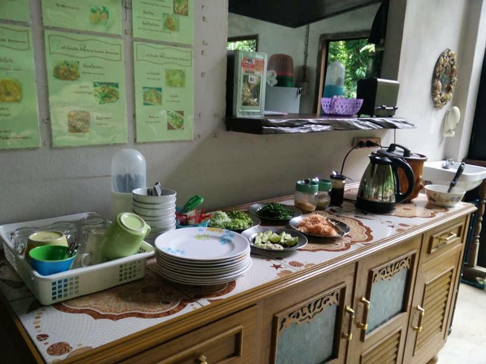 Baan Suan Tondin Hotel Satun Eksteriør billede